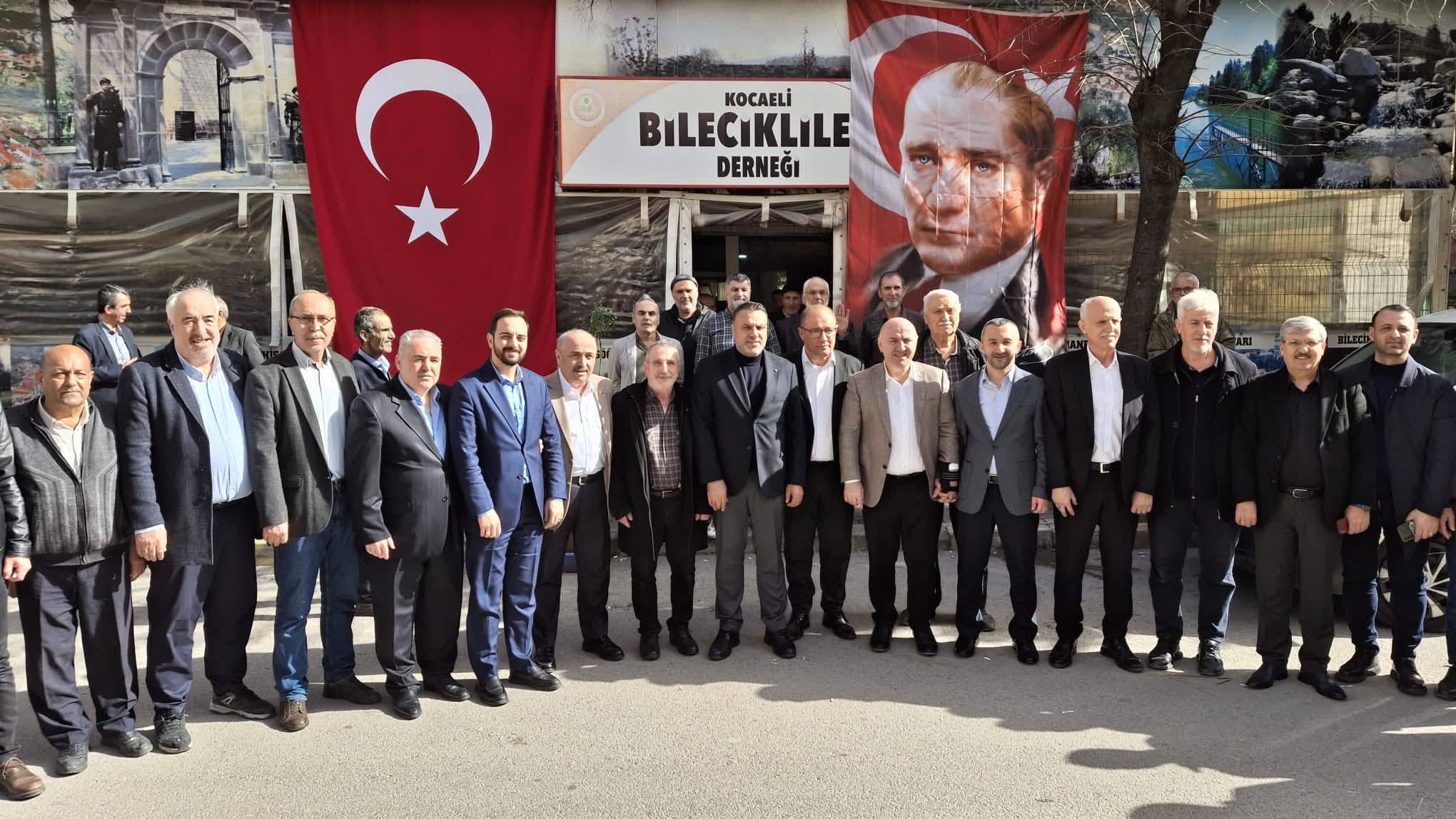 Bilecikliler Kocaeli’de Tek Yürek Oldu: Şehitler ve Geçmişler İçin Helva Hayrı