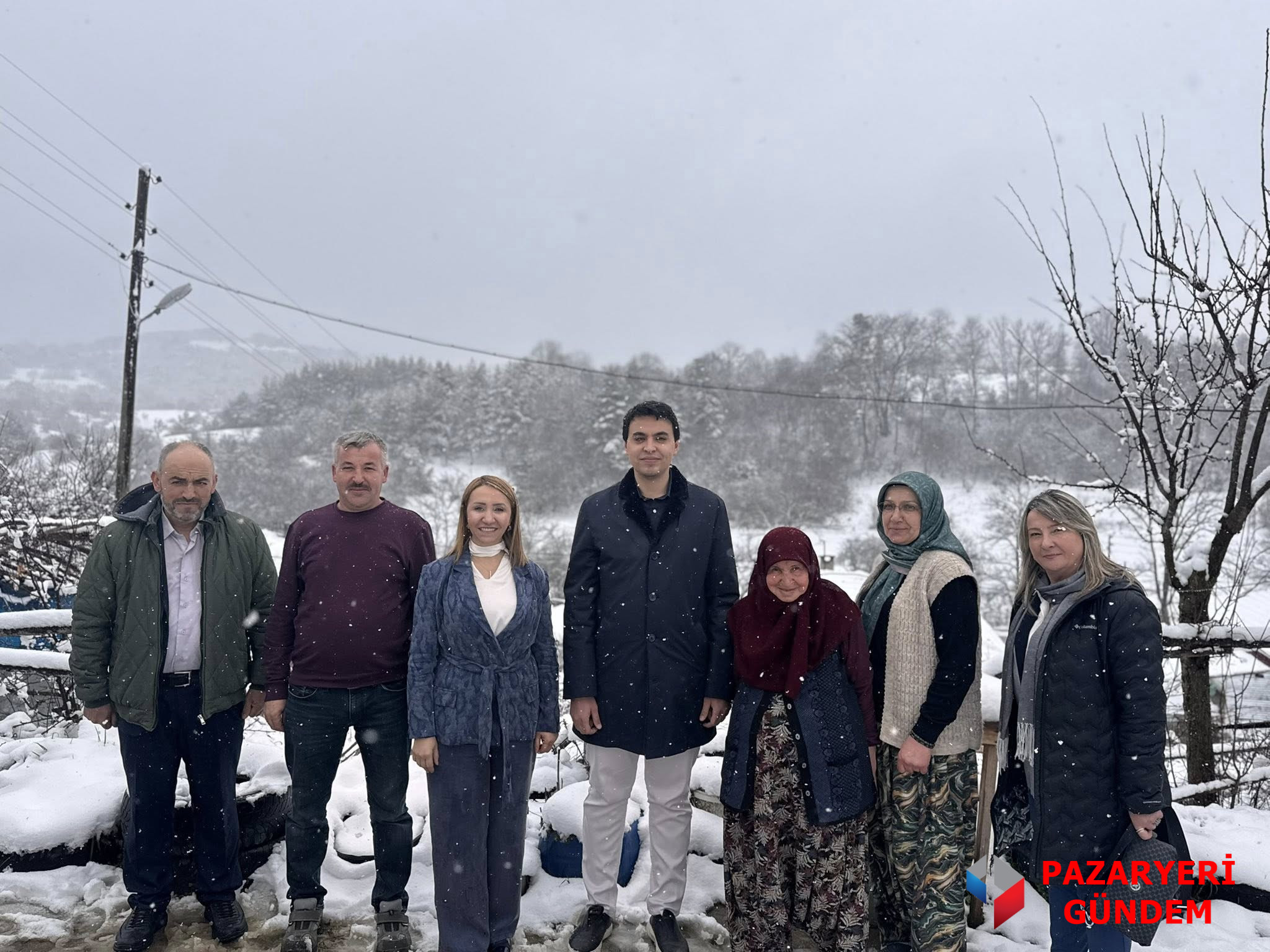 Bayramın ilk günü Refiye anne unutulmadı