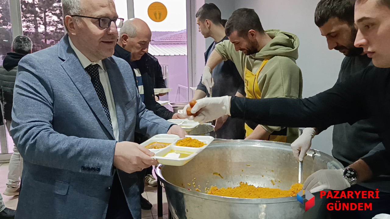 AK Parti Pazaryeri Teşkilatı İftarda Buluştu: Vefa Sofrasında Birlik Mesajı