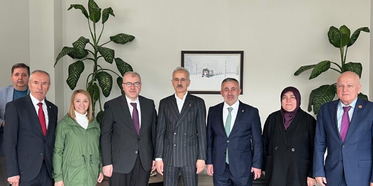 Bakan Uraloğlu, Bilecik’te