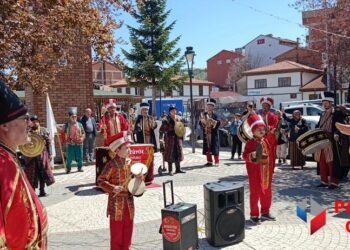 AK Partili Belediyeden CHP’li vekillere mehterli gönderme