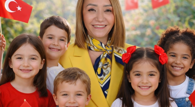 Başkan Tekin’den 23 Nisan Mesajı: “Geleceğimiz Çocuklarımızın Ellerinde Yükseliyor”