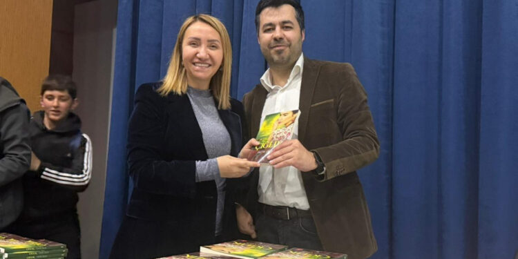 PAZARYERİ’NDEN TÜM TÜRKİYE’YE MESAJ:“GENÇLİK KENDİ KÜLTÜRÜNÜ UNUTURSA GELECEK KAYBOLUR!”