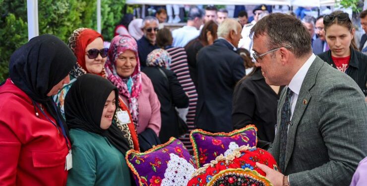 Bilecik’te Hayat Boyu Öğrenme Haftası Yıl Sonu Sergisi Açıldı