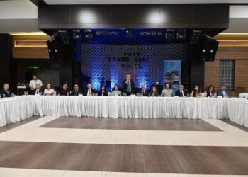 KAYMAKAM ÖZTÜRK’E VEDA YEMEĞİ