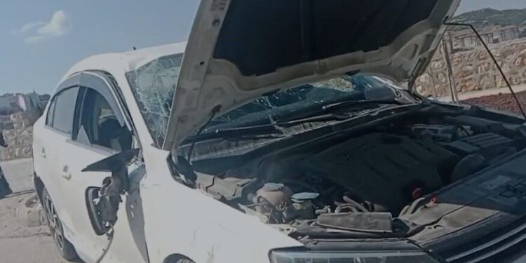 VİRAJI ALAMAYAN OTOMOBİL TAKLA ATTI: 1 YARALI